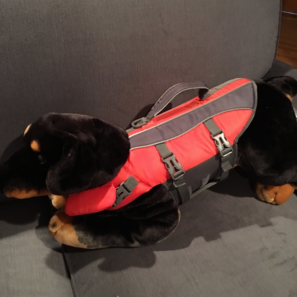 🌺🌺Frisco pet life vest size small 15-30 lbs.